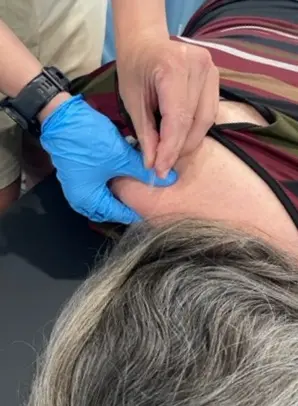 patient treatment at Sheddon Physio Burlington Aldershot