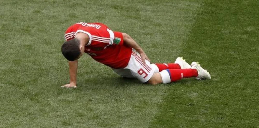 Hamstring Strains in Football: How Sheddon Physiotherapy Helps Players Recover and Stay Strong